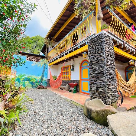 Casa De Las Rocas Hostel 하르딘 외부 사진