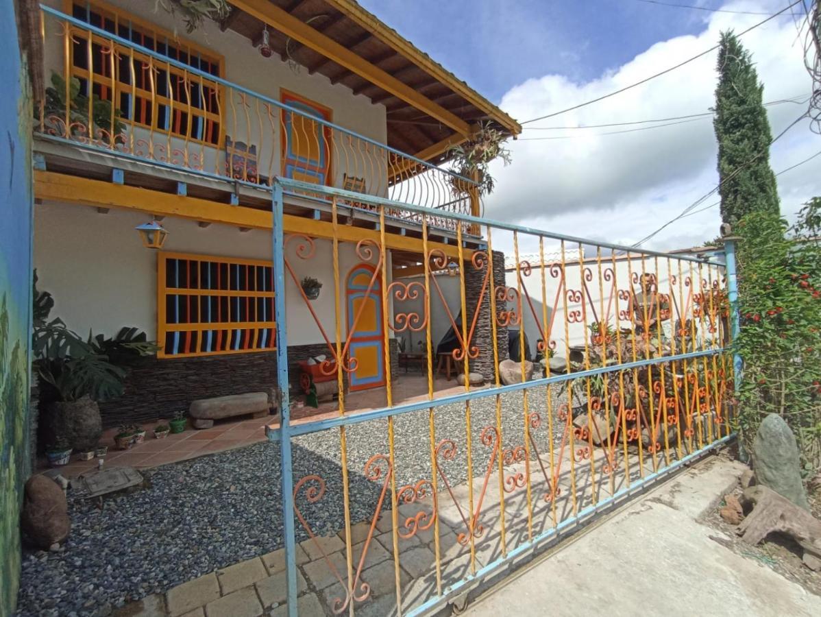Casa De Las Rocas Hostel 하르딘 외부 사진