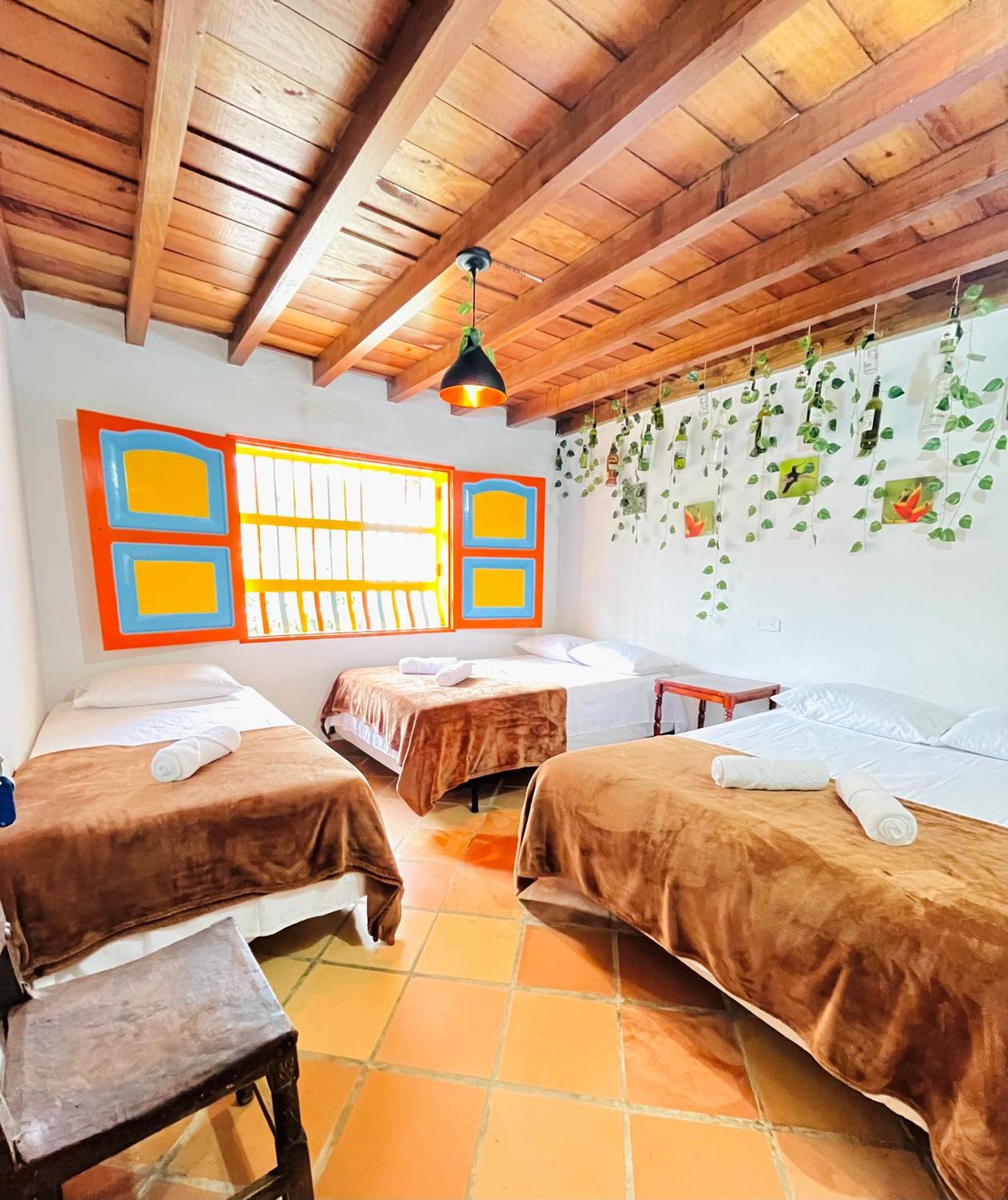 Casa De Las Rocas Hostel 하르딘 외부 사진