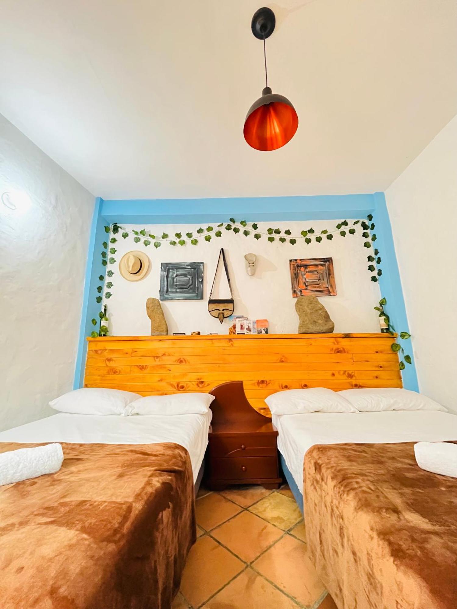 Casa De Las Rocas Hostel 하르딘 외부 사진