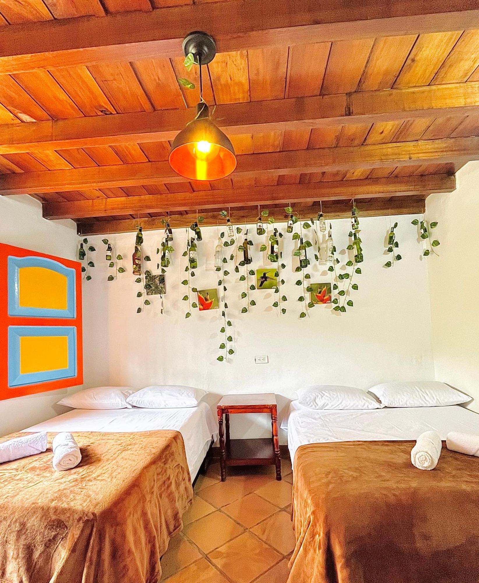 Casa De Las Rocas Hostel 하르딘 외부 사진