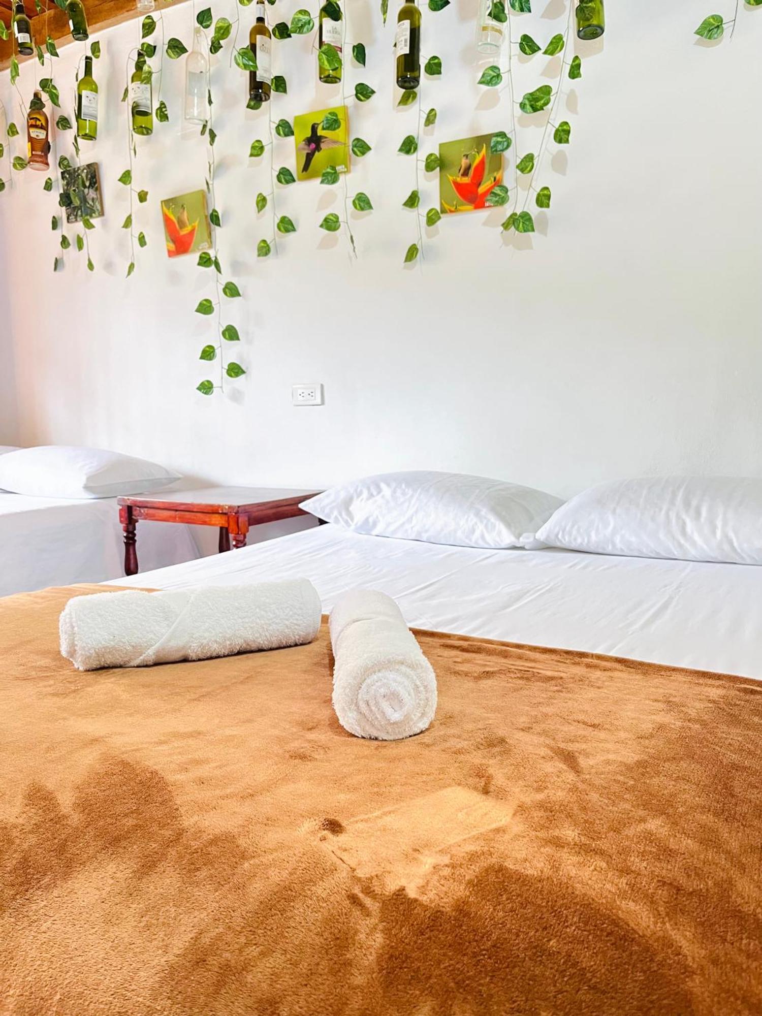 Casa De Las Rocas Hostel 하르딘 외부 사진