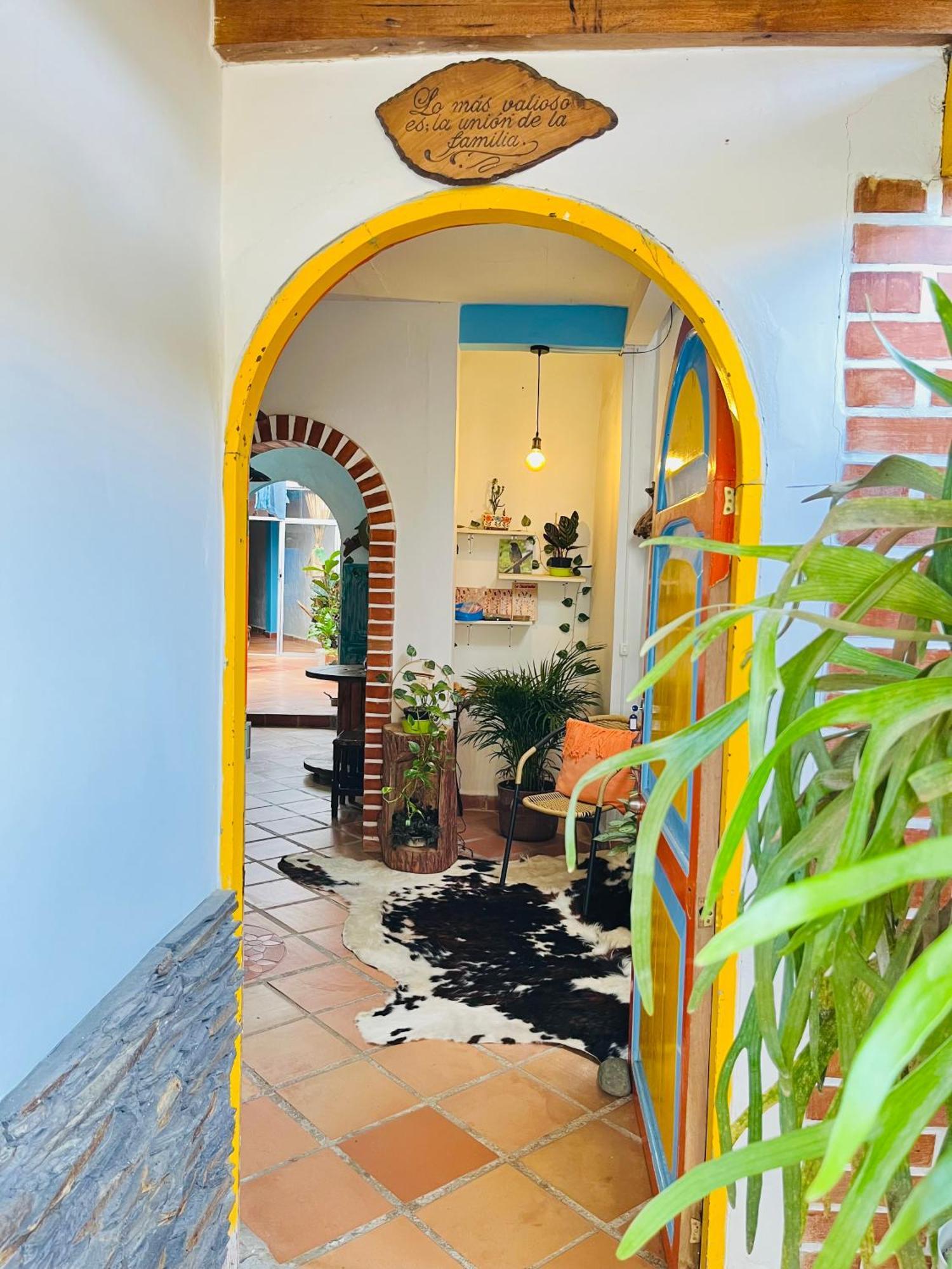 Casa De Las Rocas Hostel 하르딘 외부 사진
